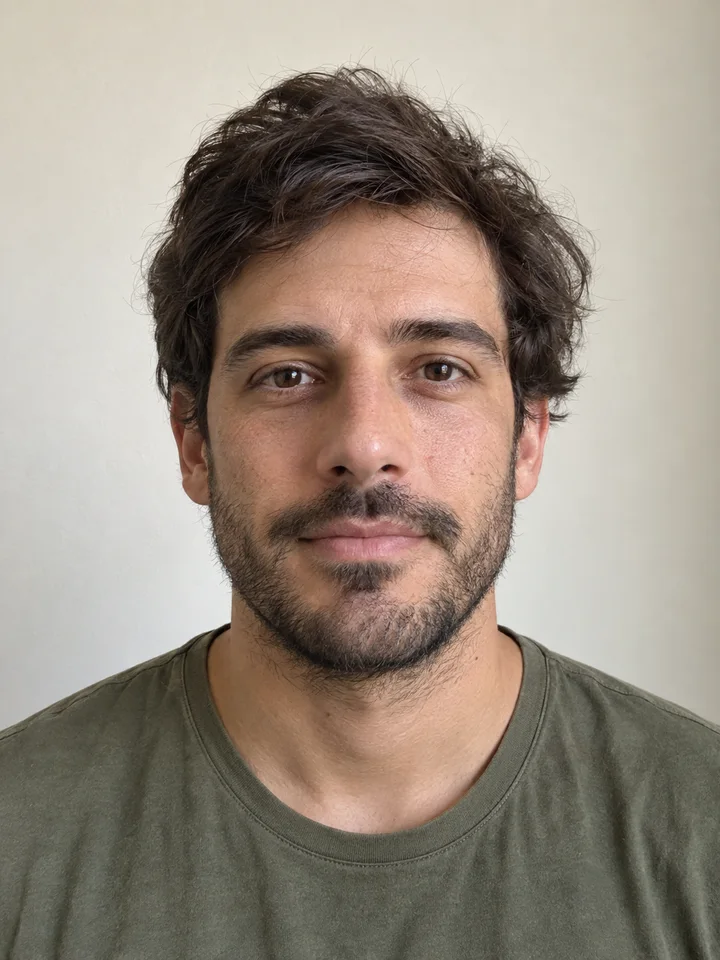 Man with brown hair, casual appearance. AI-generated illustration.